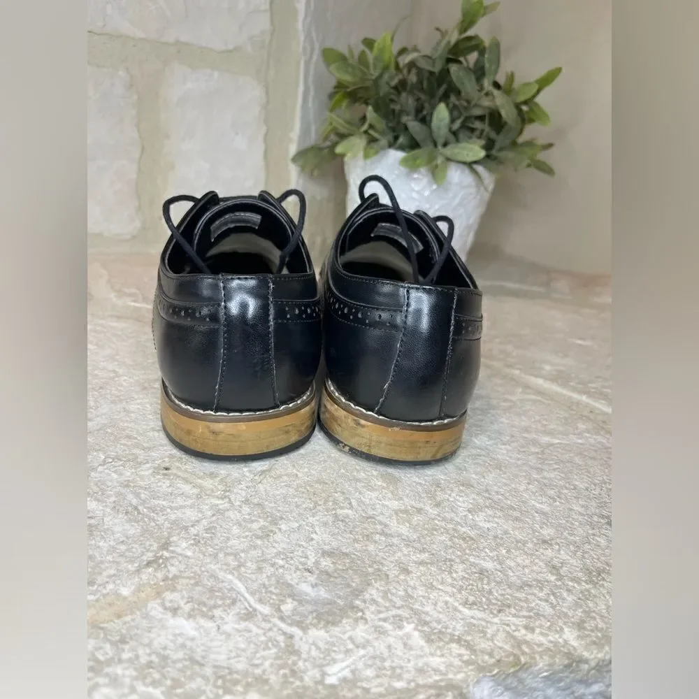 Stacy Adams black oxfords sz 4